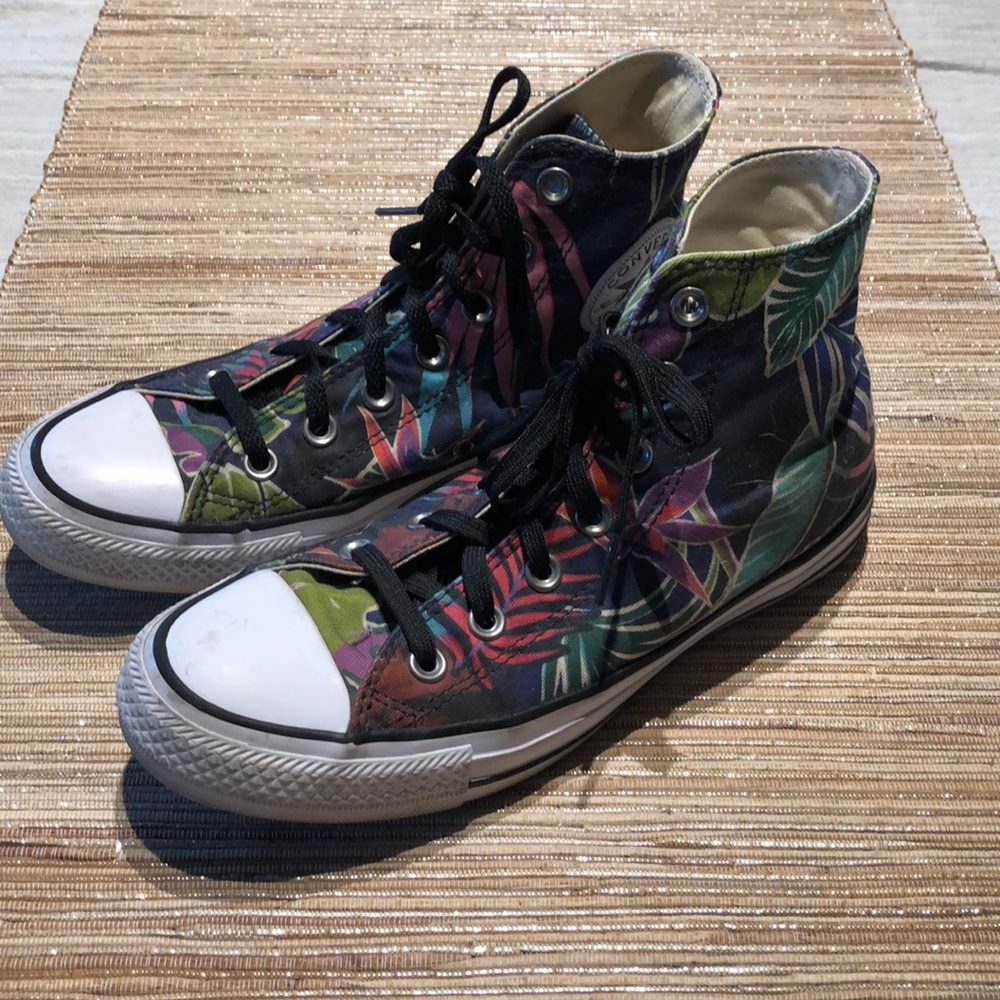 Converse all star hi-top tropical print!